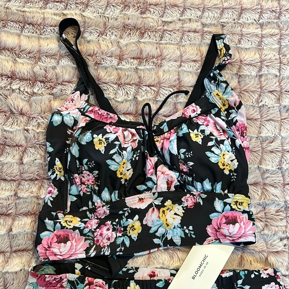 Bloomchic 2 pc Swim Wear size 14-16